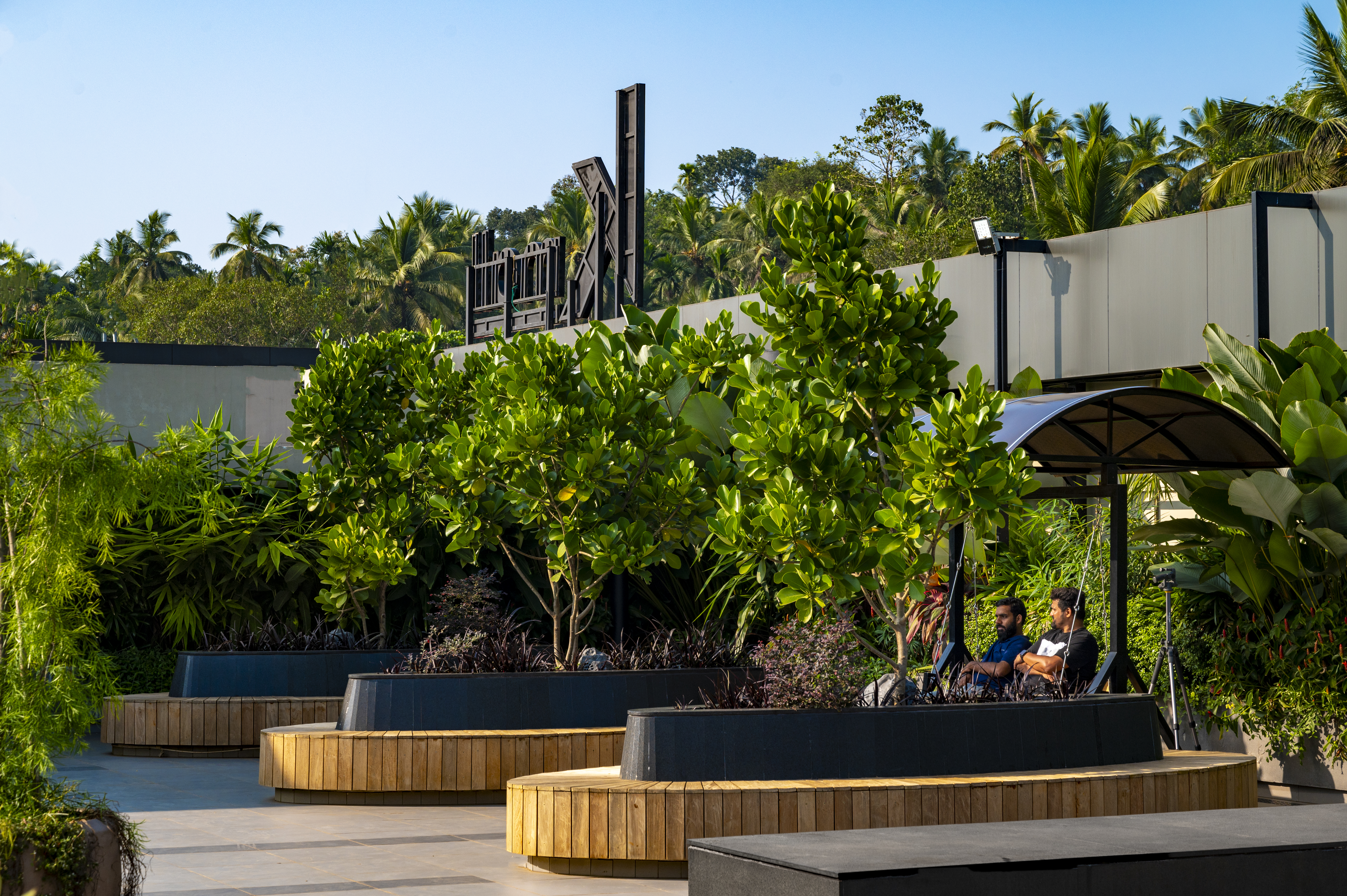 Vendome rooftop park